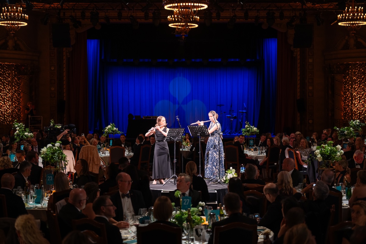 Ella and Annette Brainy Ball